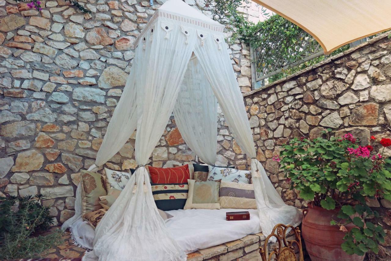 Opera House Paxos Hotel Gaios Exterior photo