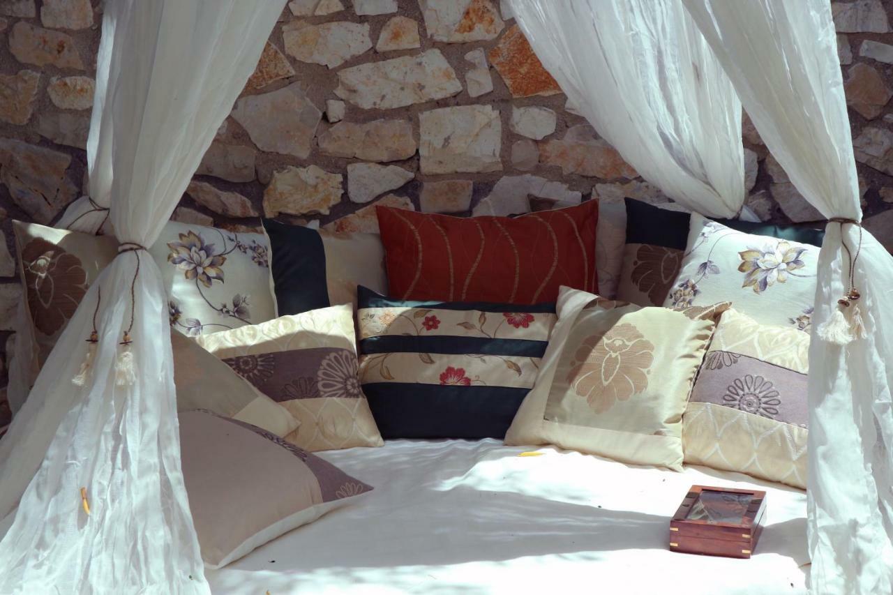 Opera House Paxos Hotel Gaios Exterior photo